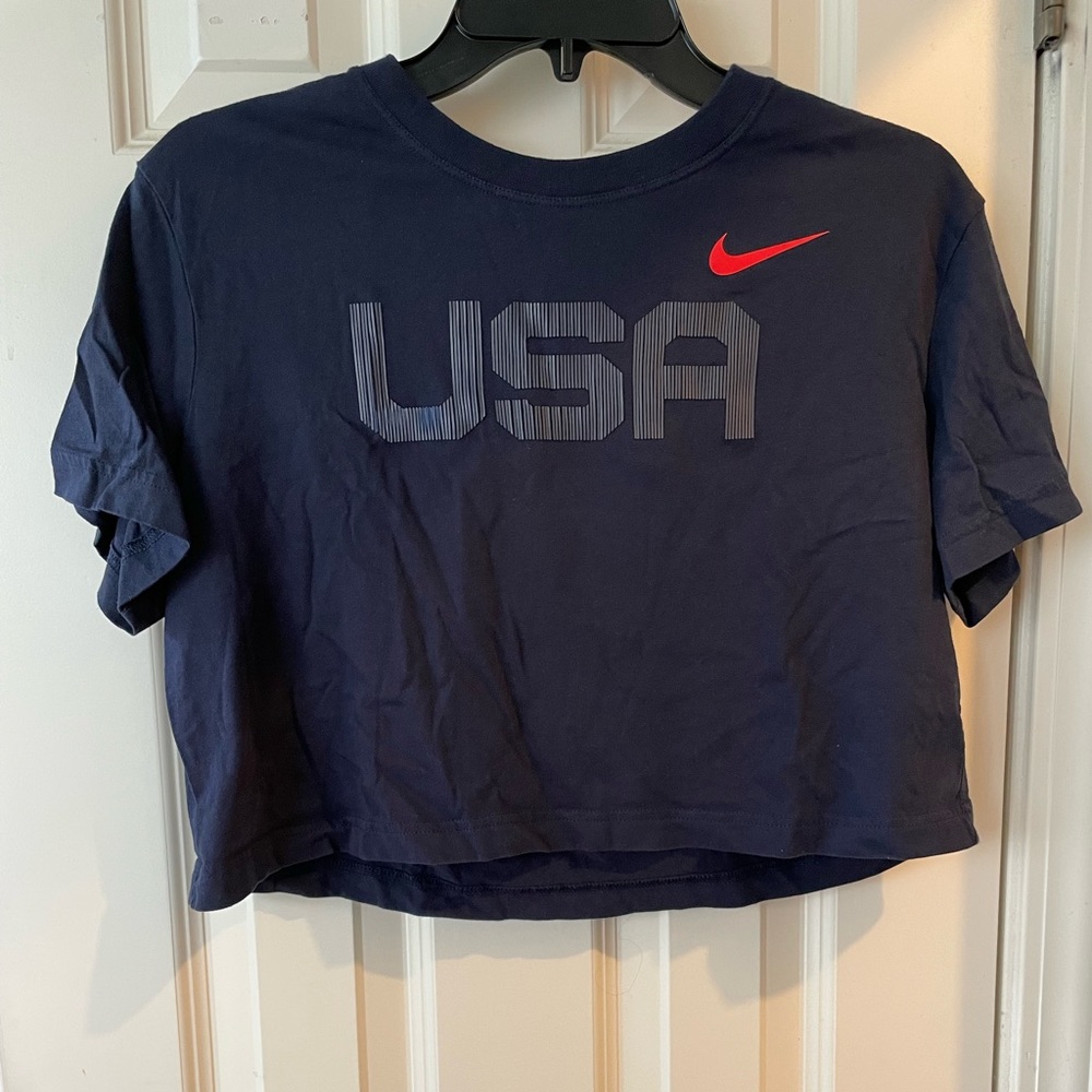 Nike crop t shirt